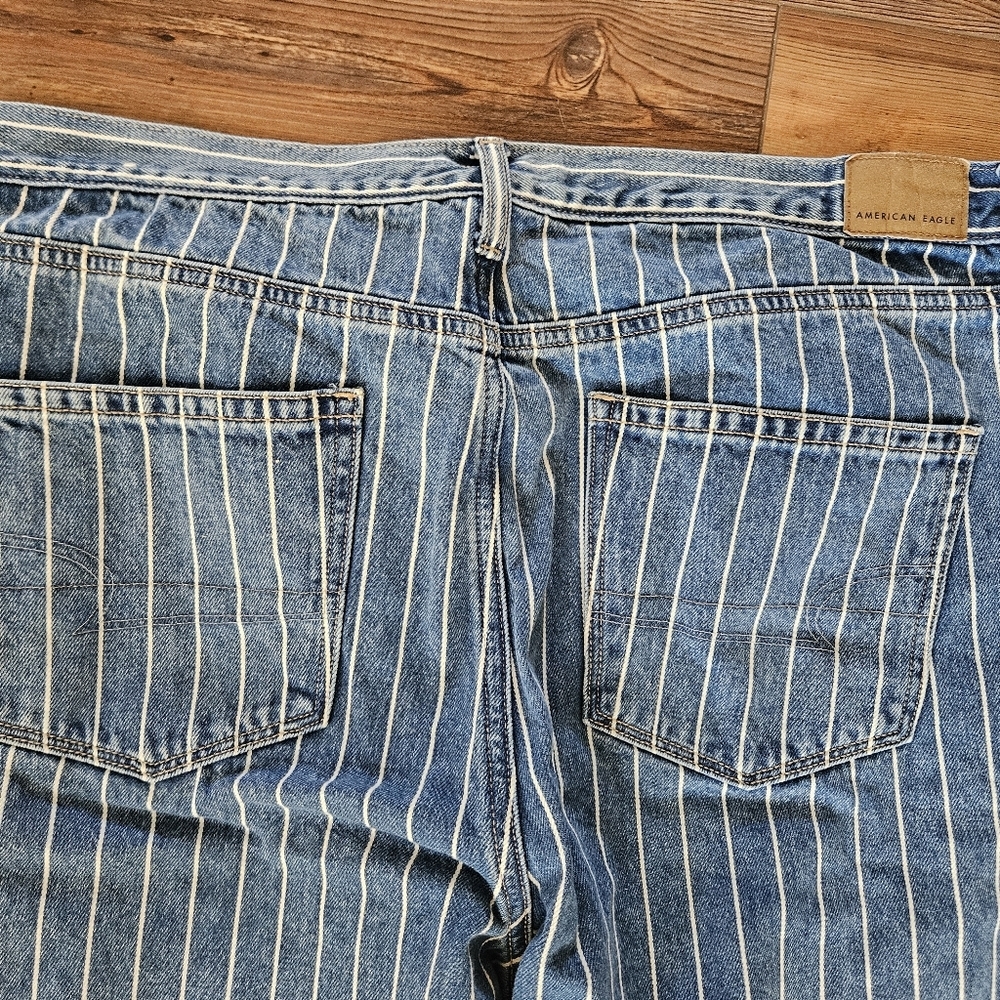 America Eagle Blue Striped Mom Jeans Size 16 - Picture 12 of 12